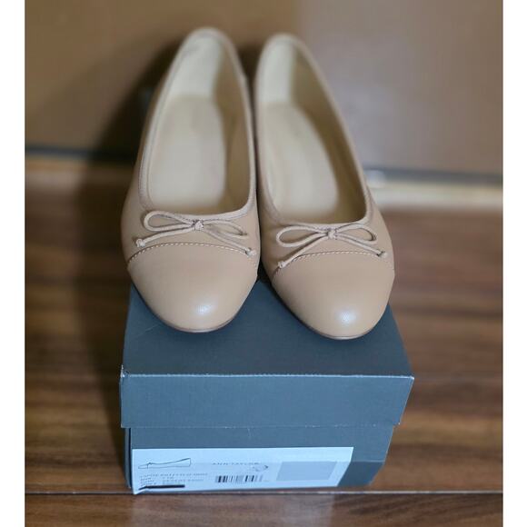 NEW Ann Taylor Missy Cap Toe Leather Ballet Flat - desert sand - 7.5 - 836015 - Picture 5 of 6